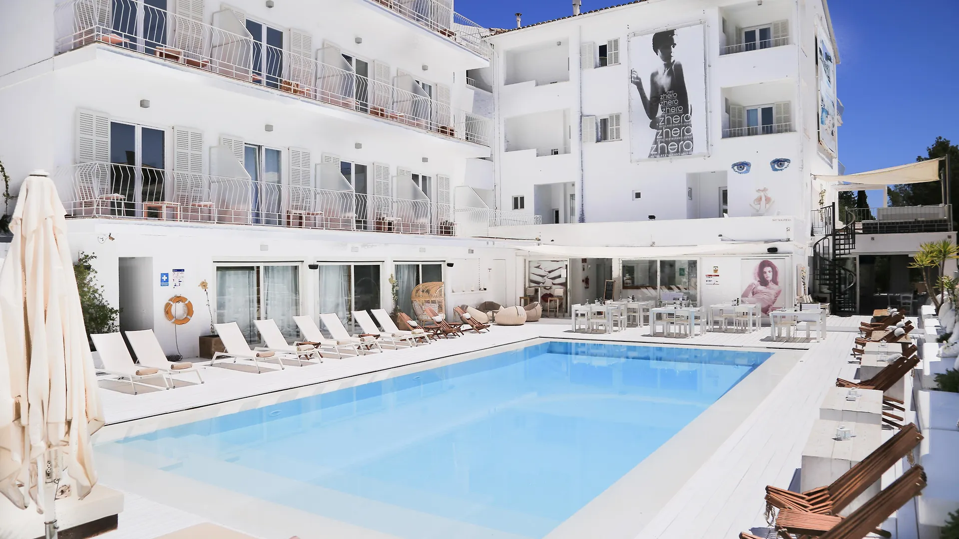 Hotel Zhero Ca's Català 4*,