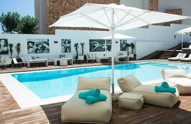 Hotel Zhero Ca's Català